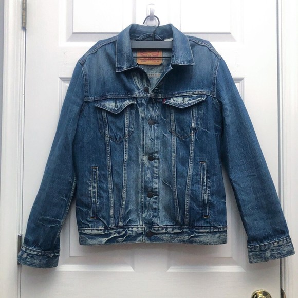 Levi Strauss & Co Women's Medium Denim Jean Jacket, 72334 - Picture 1 of 7